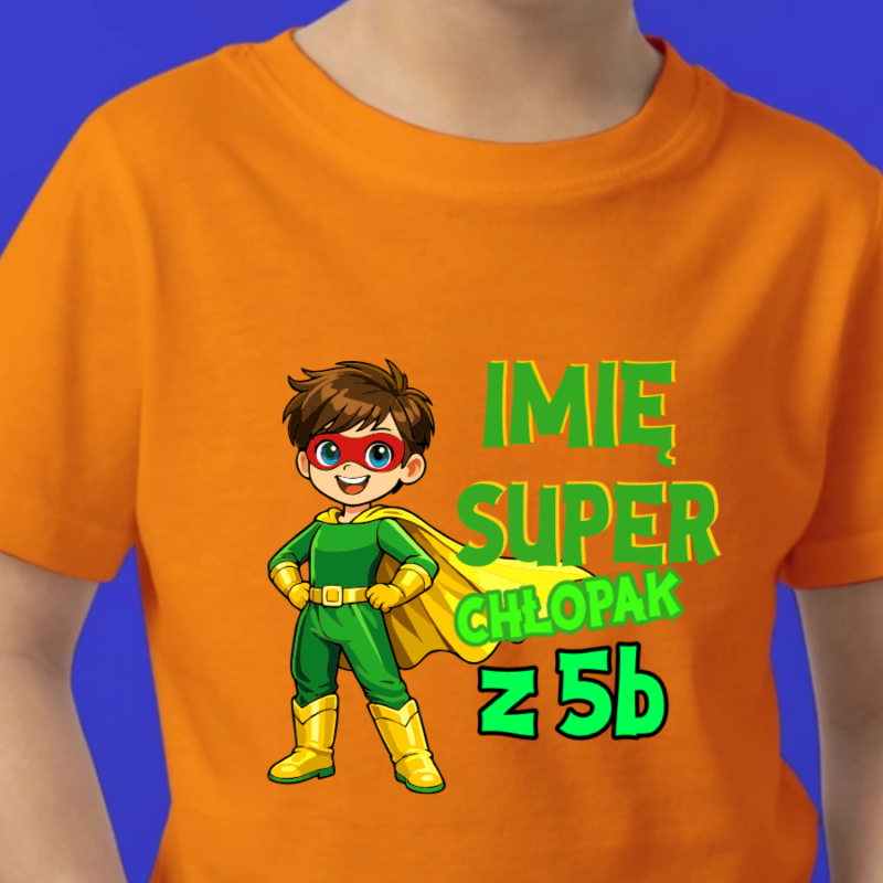 koszulka z imieniem i klasą dowolny tekst. fajna koszulka na prezent na dzień kobiet (kopia)